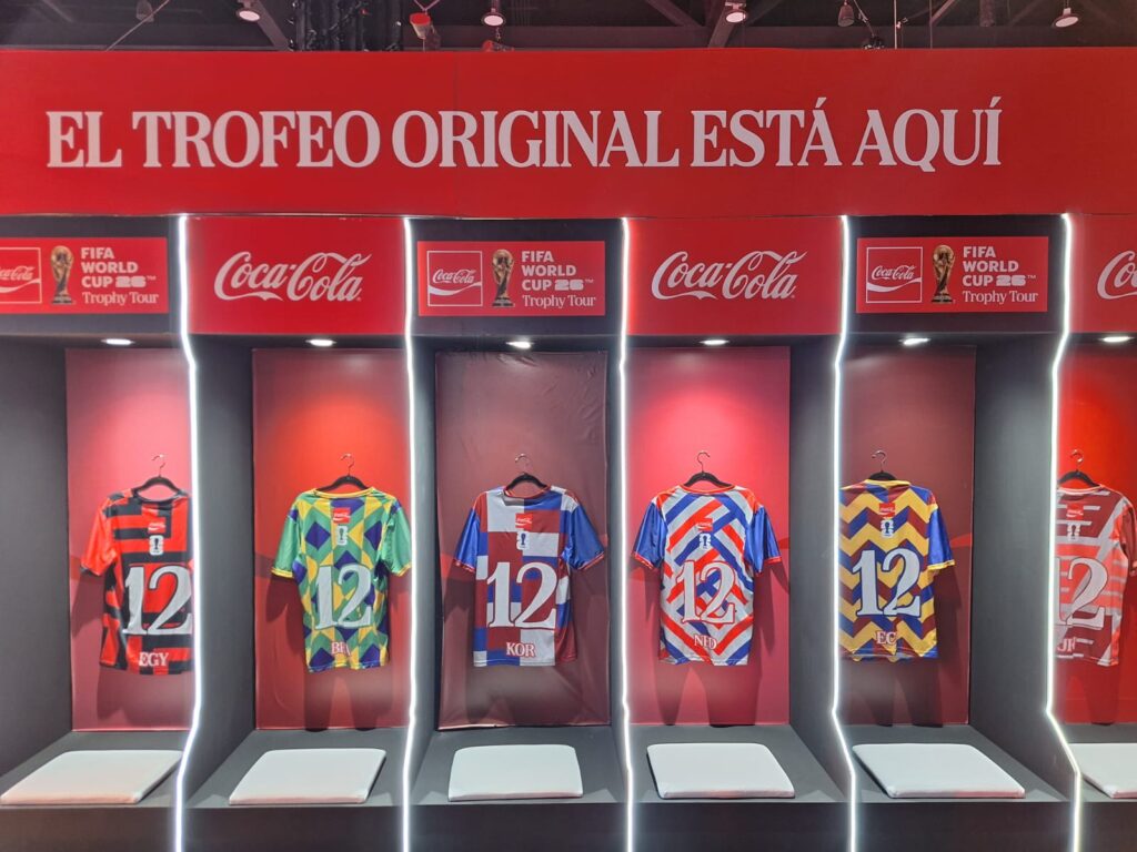 Último día del Trophy Tour en Mérida: largas filas para ver la Copa del Mundo