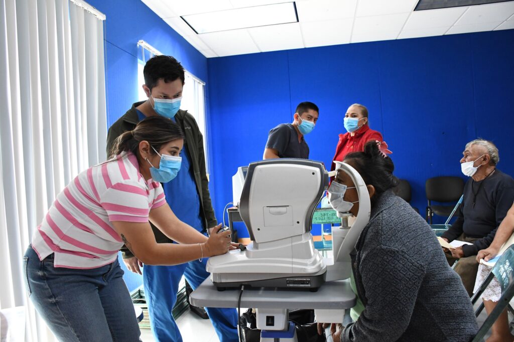 Más de 320 pacientes valorados en jornada de cataratas en Peto