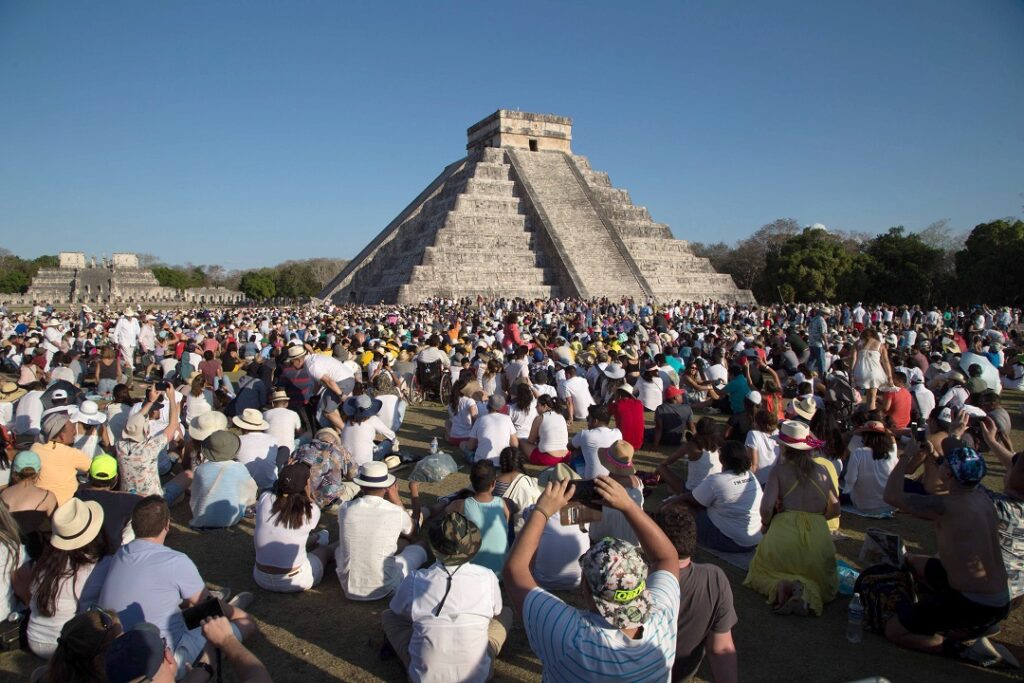 Chichén Itzá se prepara para recibir a miles de visitantes por el equinoccio