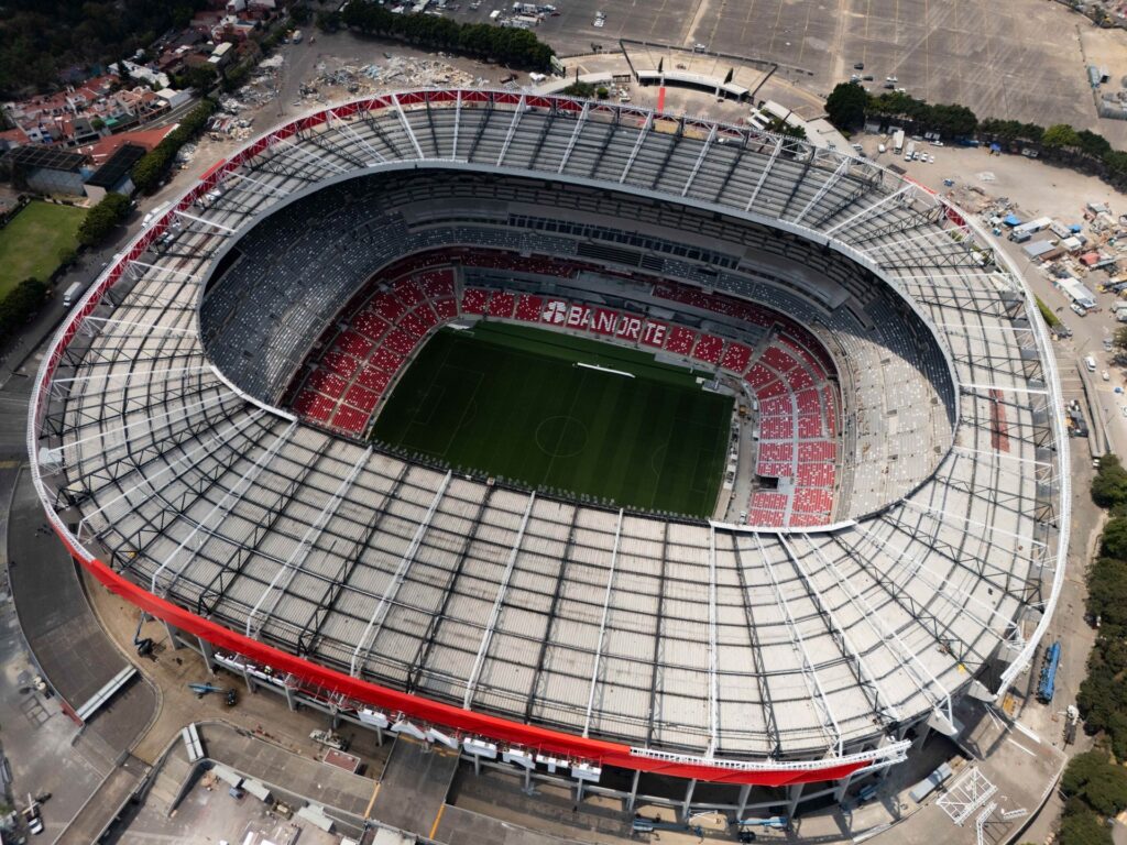 Preparan reinaguración del Estadio Azteca con operativo en el México vs Portugal
