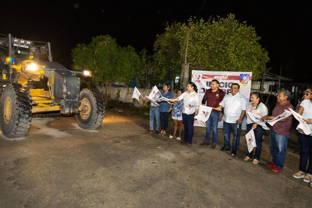 Obras de repavimentación en Umán beneficiarán a familias de San Felipe
