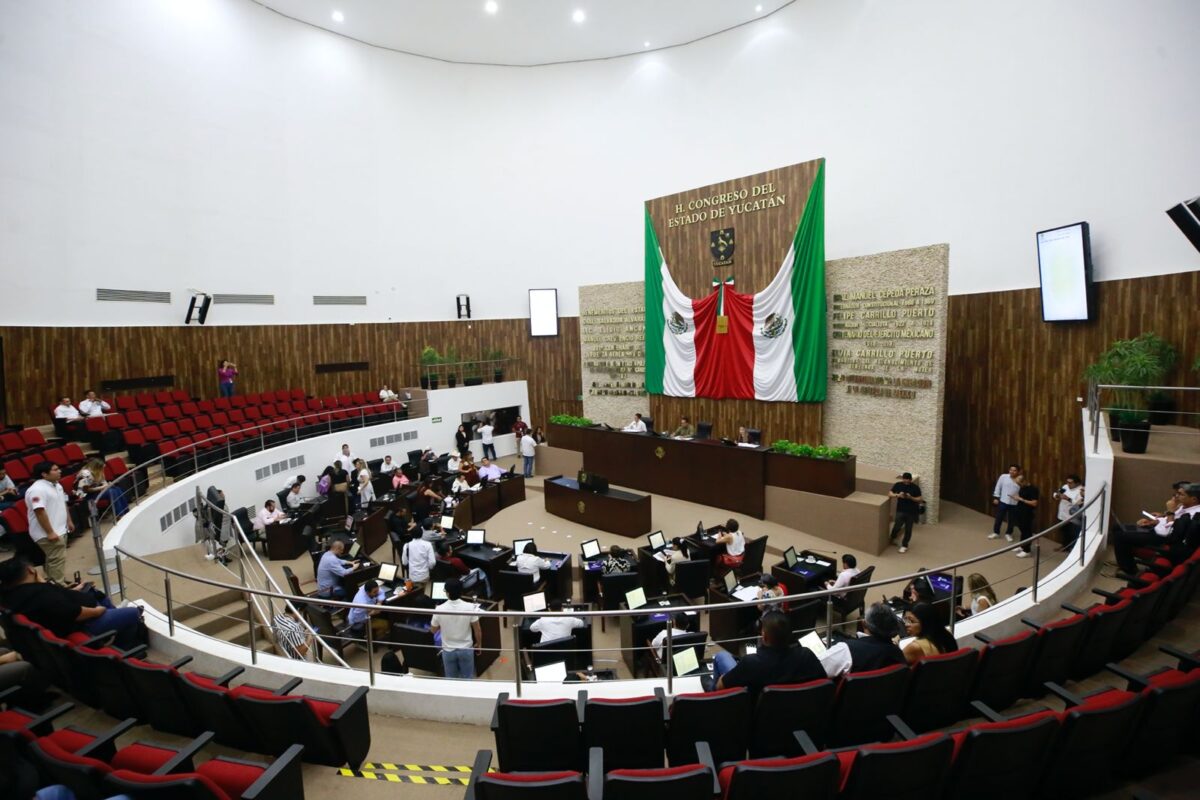 Congreso aprueba reformas en salud mental y alimentación nutritiva