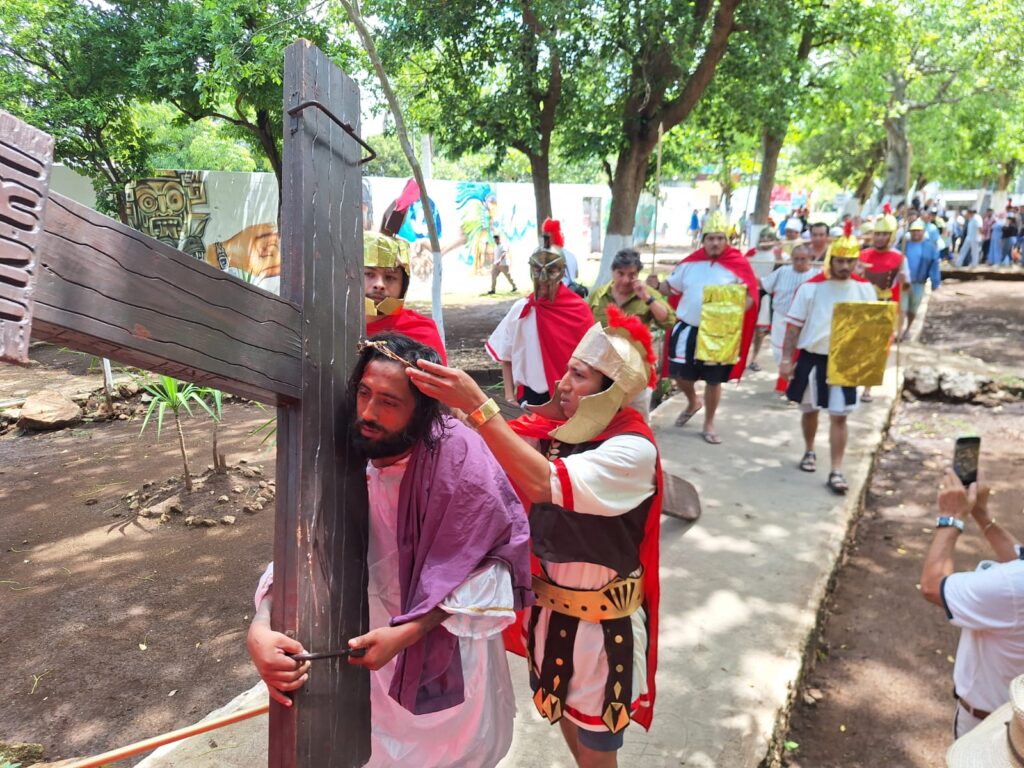 Viacrucis en el Cereso de Mérida: internos conmemoran el Viernes Santo