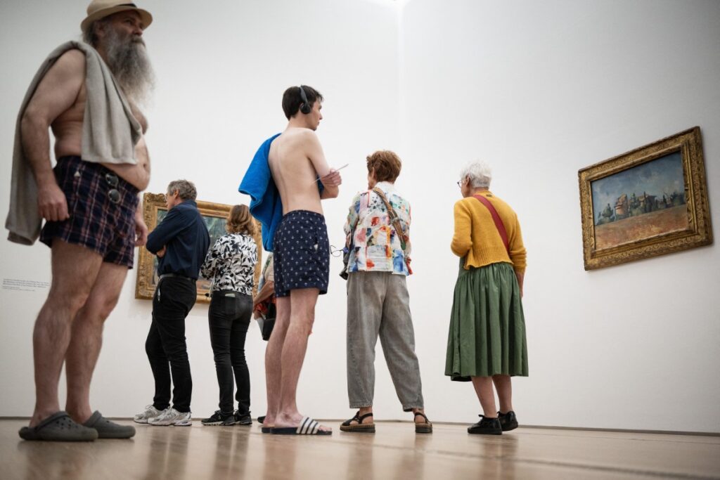 Museo suizo invita a ver obras de Paul Cézanne en traje de baño