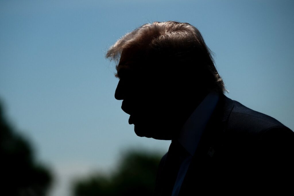 Donald Trump impone nuevas sanciones a Cuba en el Día del Trabajo