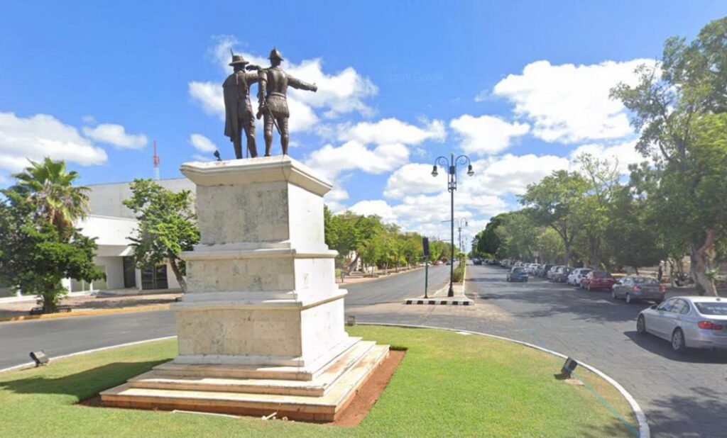 Juez ordena al cabildo alegar sobre retiro del Monumento a los Montejo