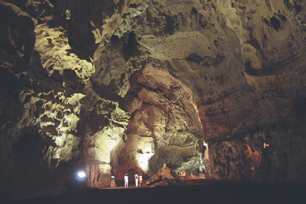 Grutas de Loltún reabrirán tras seis años cerradas