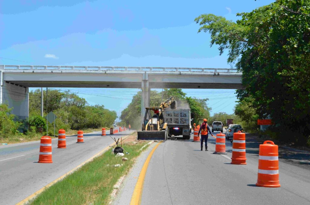 Anuncian cierre parcial en la carretera Mérida-Progreso por obras