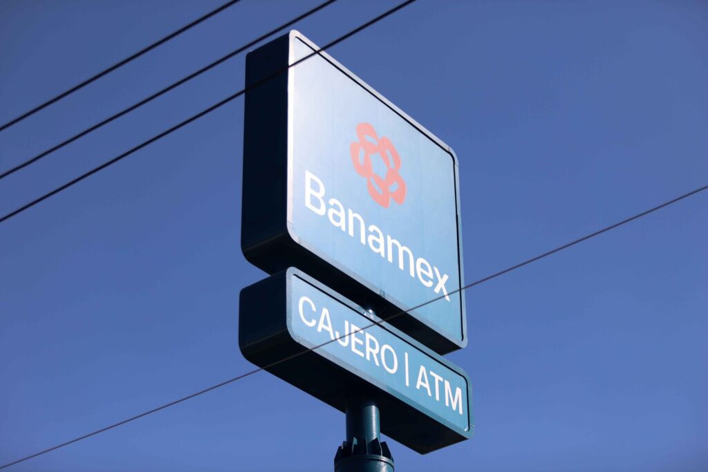 Banamex modifica horario de sucursales por lluvias en Yucatán