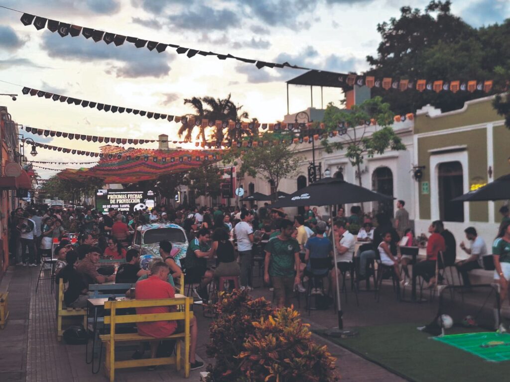Mundial impulsa ventas, pero también el comercio informal en Mérida