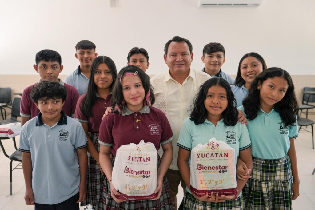 Yucatán entregará 197 mil 974 paquetes escolares para el regreso a clases