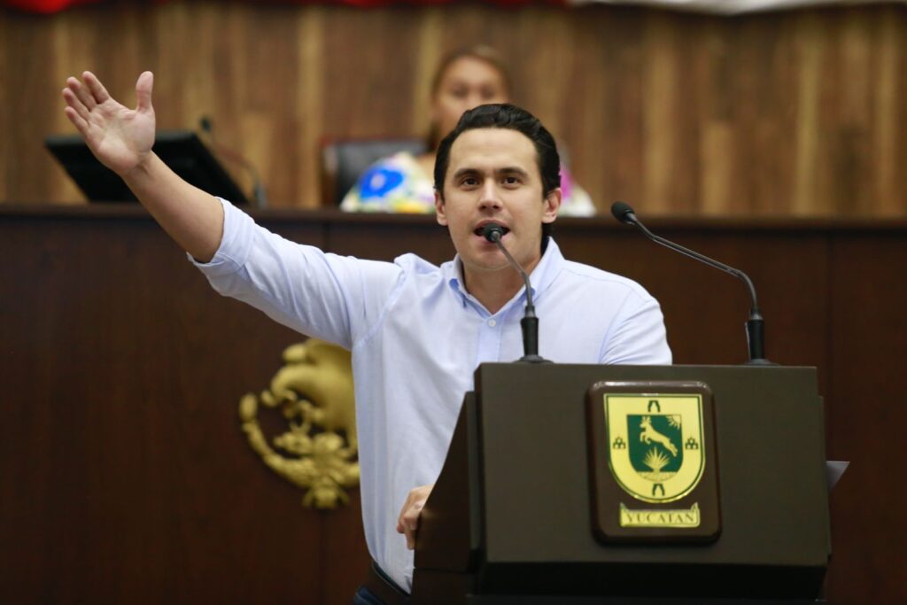 Álvaro Cetina responde a señalamientos de Renán Barrera contra el PAN